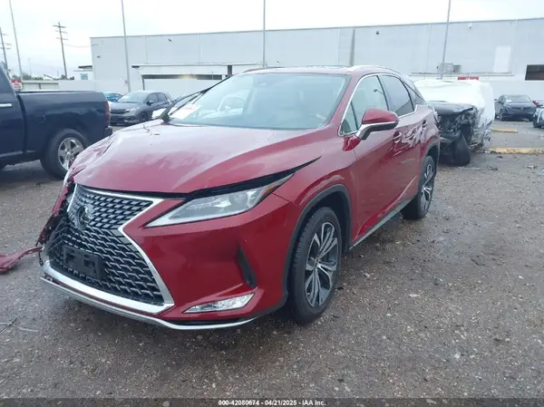 2T2HZMAA8NC225184 2022 LEXUS RX - Image 2