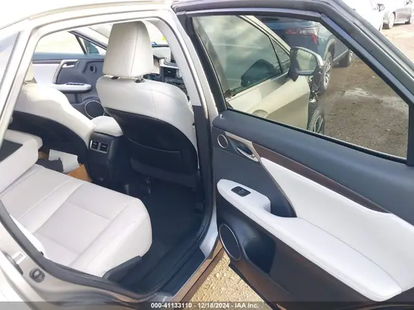 2T2HZMAA8NC232720 2022 LEXUS RX - Image 8