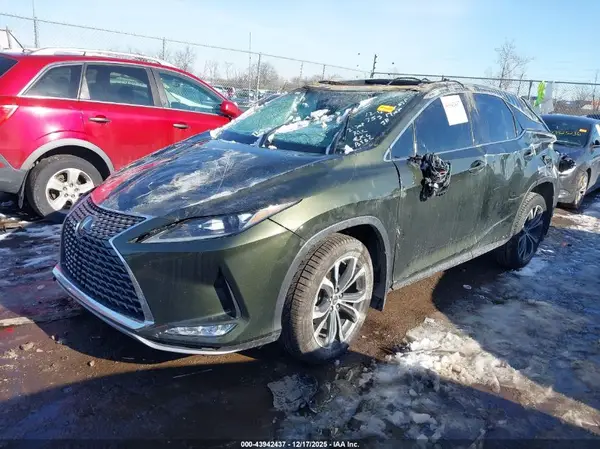 2T2HZMAA8NC239845 2022 LEXUS RX - Image 2