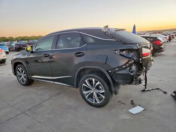 2T2HZMAA8NC245564 2022 LEXUS RX - Image 2