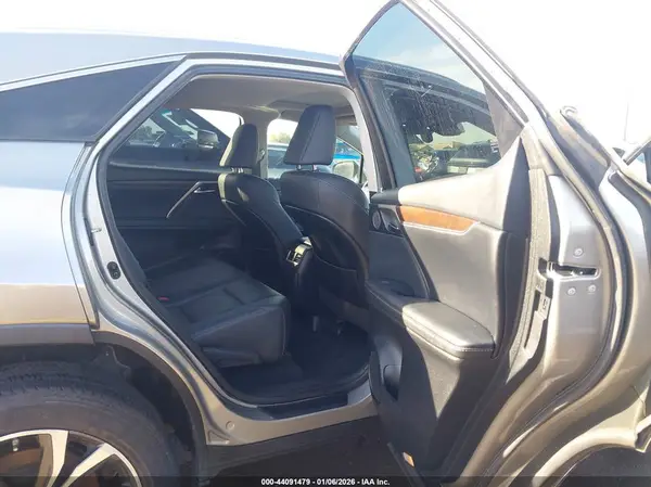 2T2HZMAA8NC247265 2022 LEXUS RX - Image 8
