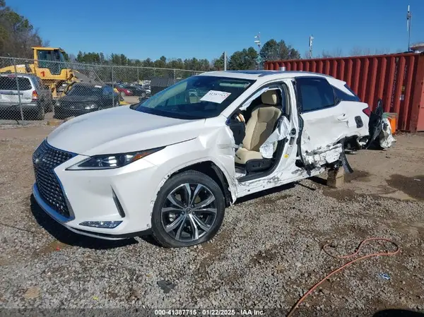 2T2HZMAA8NC247962 2022 LEXUS RX - Image 2
