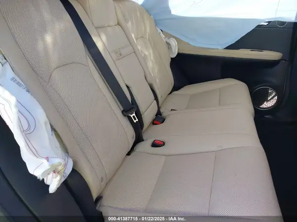 2T2HZMAA8NC247962 2022 LEXUS RX - Image 8