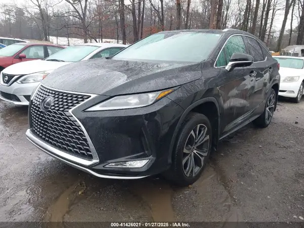 2T2HZMAA8NC257410 2022 LEXUS RX - Image 2