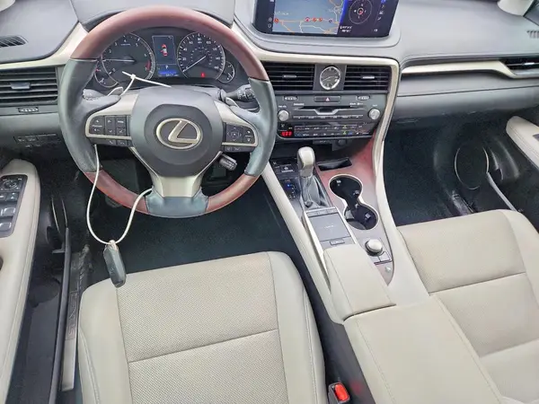 2T2HZMAA9LC180818 2020 LEXUS RX - Image 8