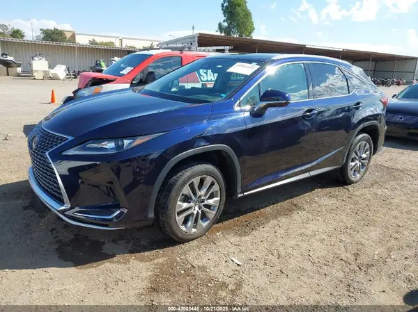 2T2HZMAA9MC192422 2021 LEXUS RX - Image 2