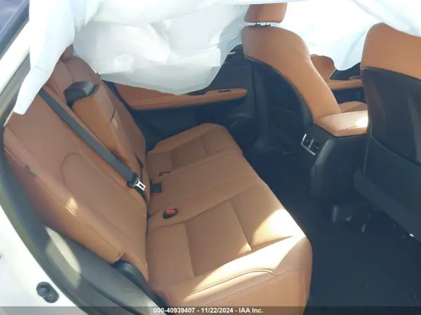 2T2HZMAA9MC197071 2021 LEXUS RX - Image 8
