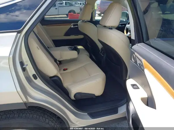 2T2HZMAA9MC202978 2021 LEXUS RX - Image 8