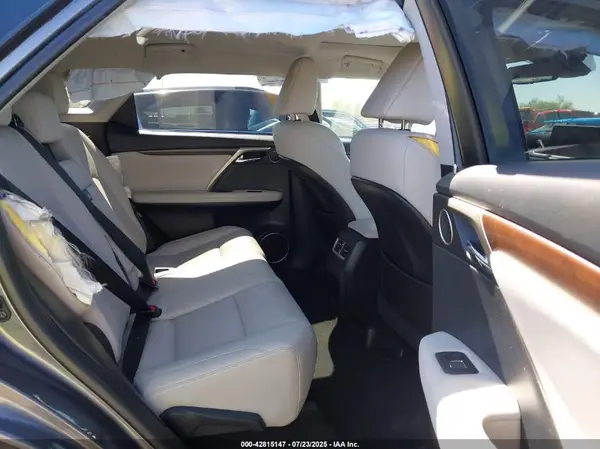 2T2HZMAA9MC202981 2021 LEXUS RX - Image 8