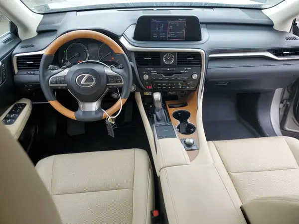 2T2HZMAA9NC219927 2022 LEXUS RX - Image 8