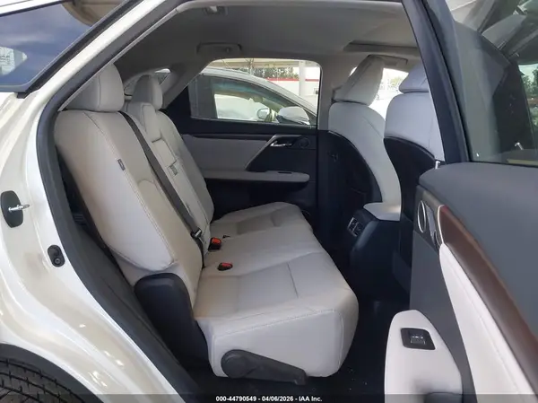2T2HZMAA9NC253155 2022 LEXUS RX - Image 8