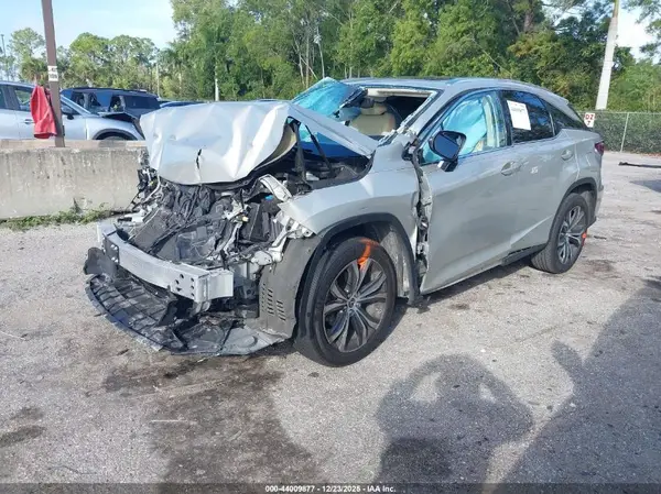 2T2HZMAAXMC195314 2021 LEXUS RX - Image 2