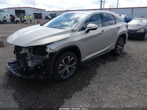 2T2HZMAAXMC204951 2021 LEXUS RX - Image 2