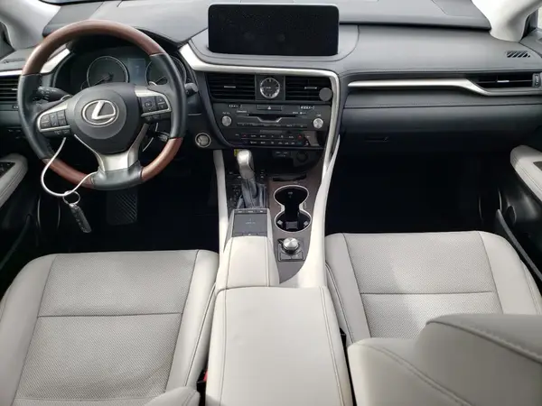 2T2HZMAAXMC213116 2021 LEXUS RX - Image 8