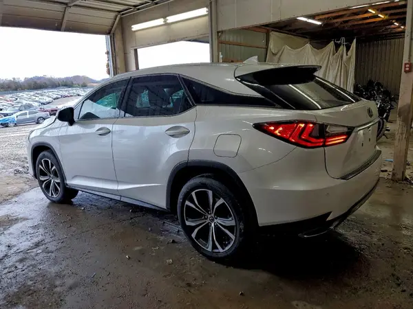 2T2HZMAAXMC213942 2021 LEXUS RX - Image 2