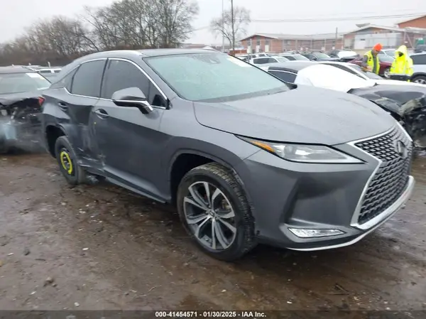 2T2HZMAAXNC240110 2022 LEXUS RX - Image 1