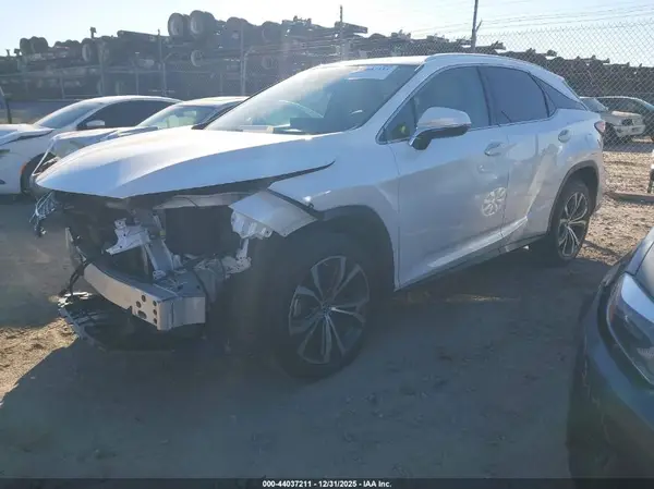 2T2HZMAAXNC254928 2022 LEXUS RX - Image 2