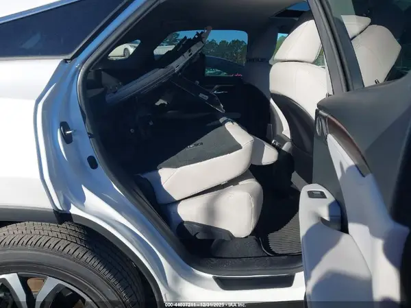 2T2HZMAAXNC254928 2022 LEXUS RX - Image 8