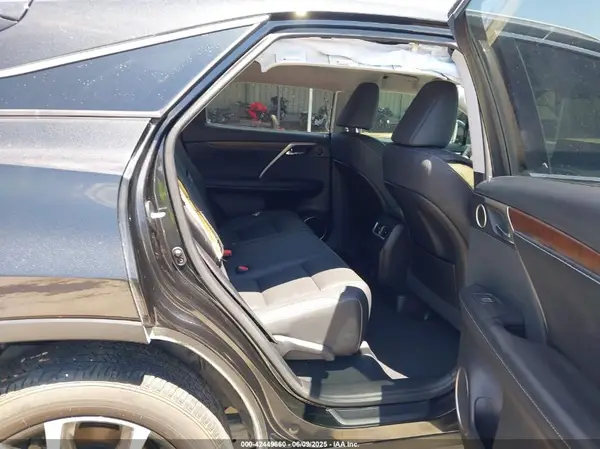 2T2HZMAAXNC255237 2022 LEXUS RX - Image 8