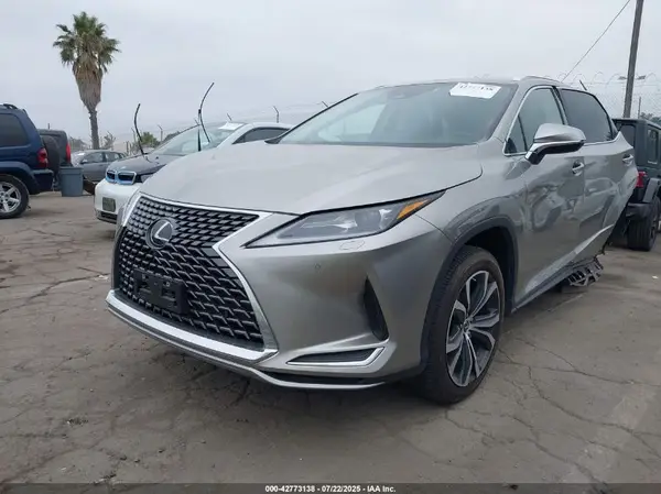2T2HZMAAXNC258655 2022 LEXUS RX - Image 2
