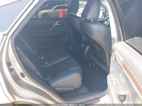 2T2HZMAAXNC259448 2022 LEXUS RX - Image 8