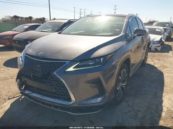 2T2HZMAAXNC259904 2022 LEXUS RX - Image 2