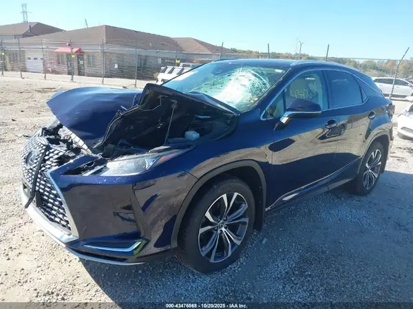 2T2HZMDA0LC235233 2020 LEXUS RX - Image 2