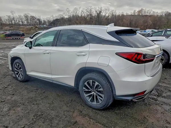 2T2HZMDA0MC263597 2021 LEXUS RX - Image 2