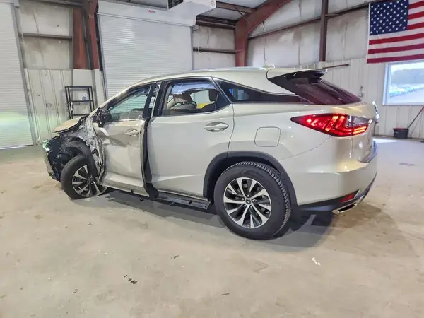 2T2HZMDA0MC277273 2021 LEXUS RX - Image 2