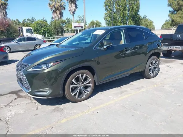 2T2HZMDA0MC301863 2021 LEXUS RX - Image 2