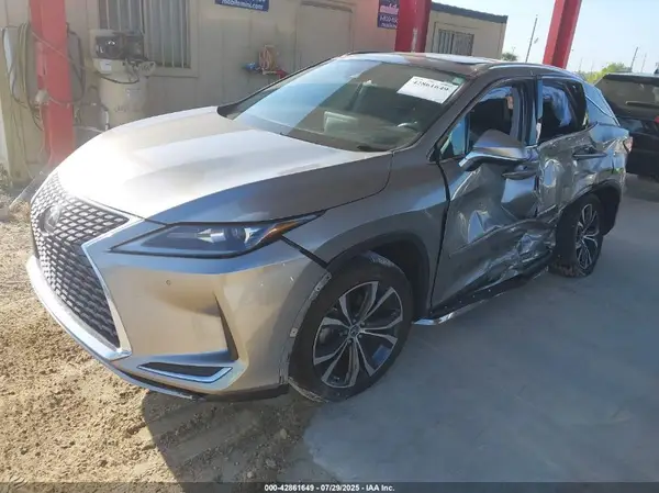 2T2HZMDA0NC323167 2022 LEXUS RX - Image 2