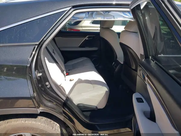 2T2HZMDA0NC325923 2022 LEXUS RX - Image 8