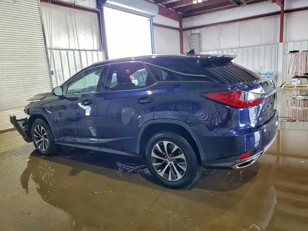 2T2HZMDA0NC335867 2022 LEXUS RX - Image 2