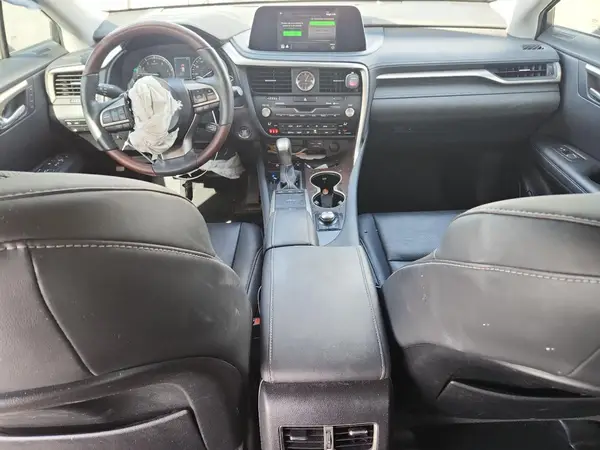 2T2HZMDA0NC352815 2022 LEXUS RX - Image 8