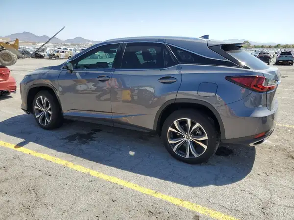 2T2HZMDA0NC353060 2022 LEXUS RX - Image 2