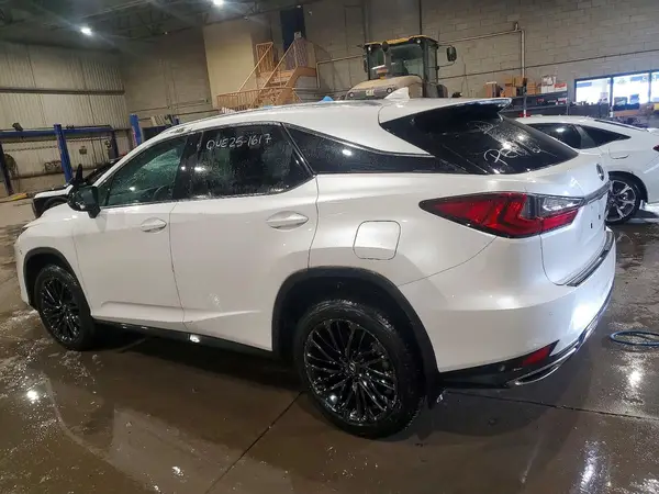 2T2HZMDA1NC310539 2022 LEXUS RX - Image 2