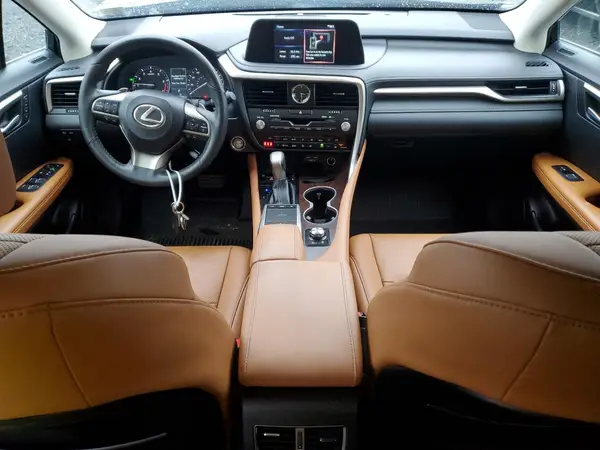 2T2HZMDA1NC324733 2022 LEXUS RX - Image 8