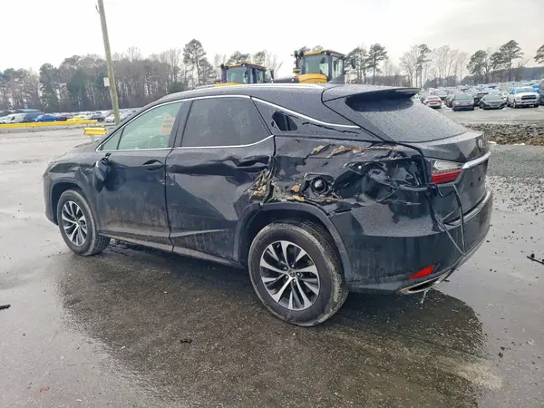 2T2HZMDA1NC341564 2022 LEXUS RX - Image 2