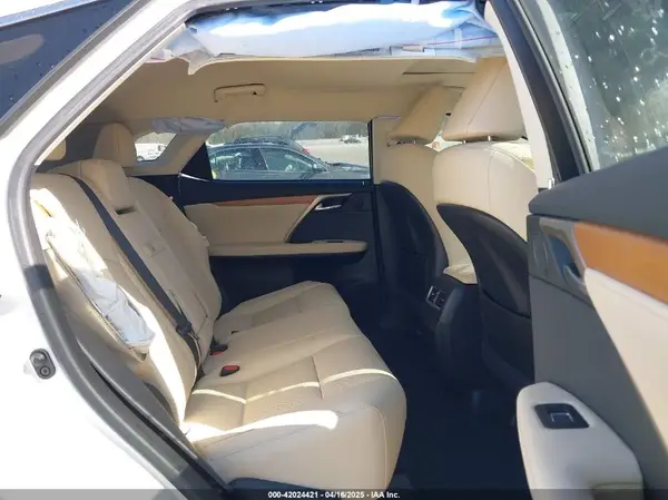 2T2HZMDA1NC352550 2022 LEXUS RX - Image 8