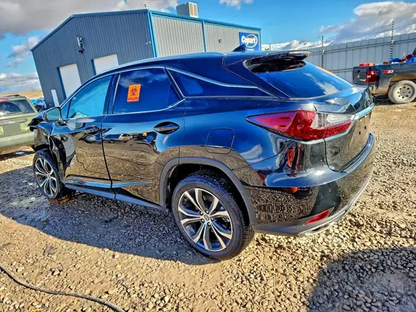 2T2HZMDA1NC357733 2022 LEXUS RX - Image 2