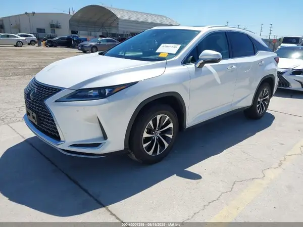 2T2HZMDA2LC214139 2020 LEXUS RX - Image 2