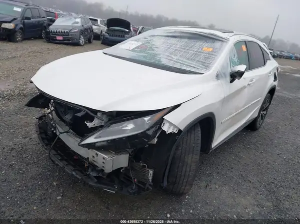 2T2HZMDA2LC222970 2020 LEXUS RX - Image 2