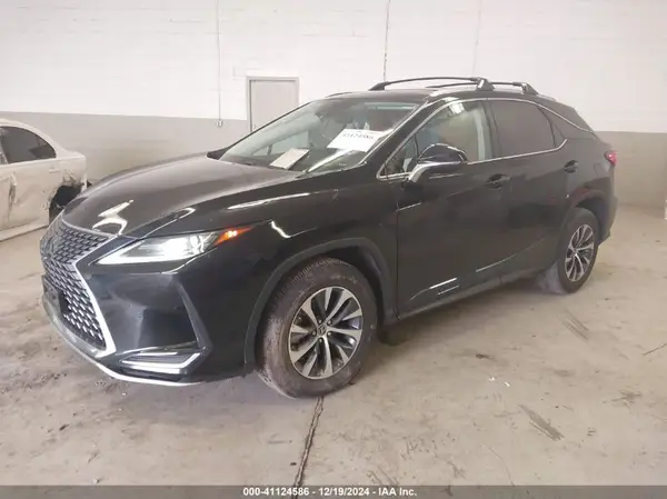 2T2HZMDA2MC264539 2021 LEXUS RX - Image 2