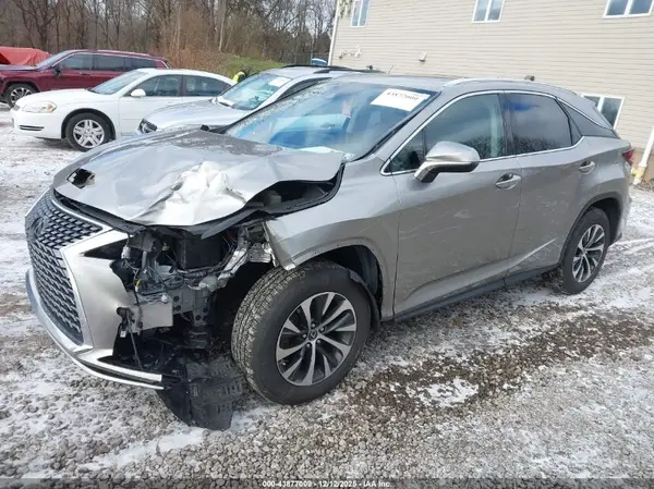 2T2HZMDA2MC285763 2021 LEXUS RX - Image 2