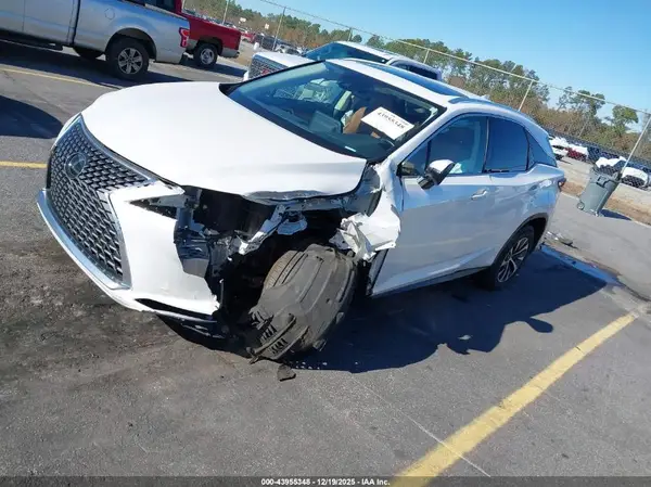 2T2HZMDA2MC292650 2021 LEXUS RX - Image 2