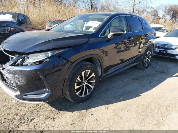 2T2HZMDA3MC280412 2021 LEXUS RX - Image 2