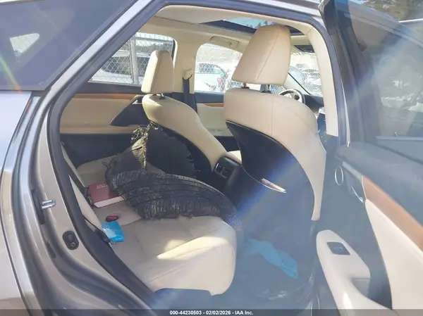 2T2HZMDA3NC324295 2022 LEXUS RX - Image 8