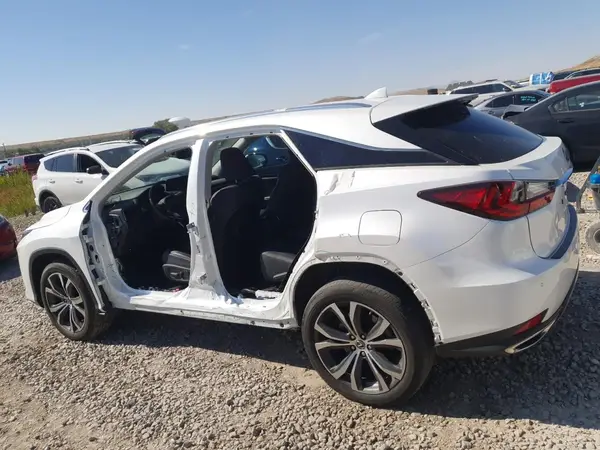 2T2HZMDA3NC347298 2022 LEXUS RX - Image 2