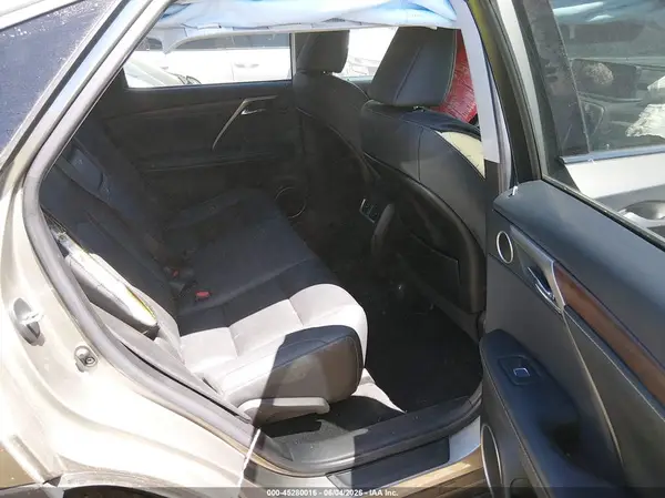 2T2HZMDA3NC364201 2022 LEXUS RX - Image 8