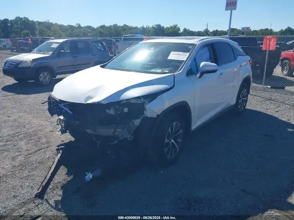 2T2HZMDA4LC232058 2020 LEXUS RX - Image 2